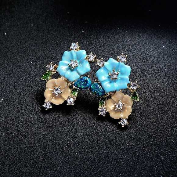Jewelry - Light Blue Flower Earrings Rhinestones Enamel